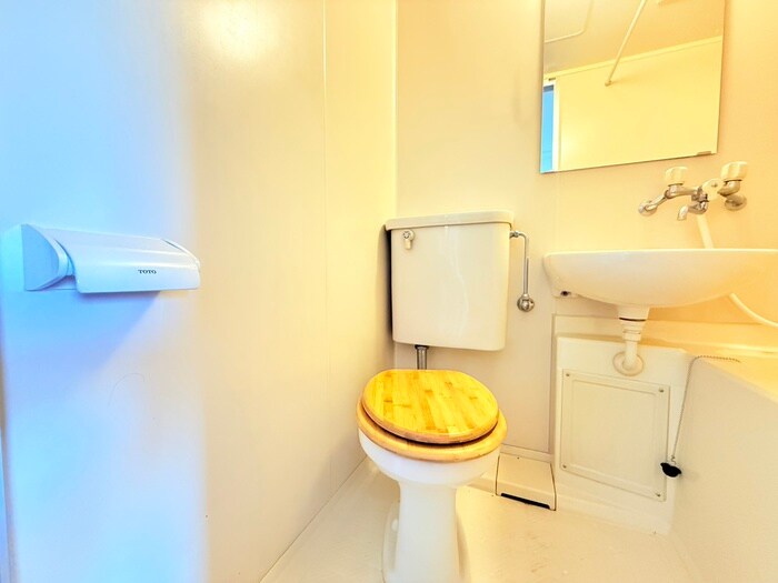 物件内観写真7　(トイレ)