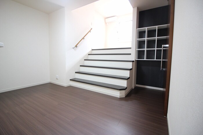 物件内観写真8　(居室)