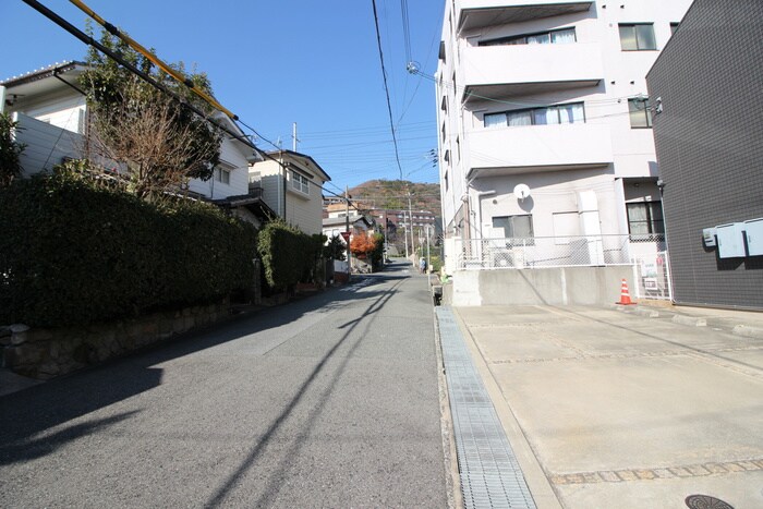 物件外観写真5　(周辺環境)