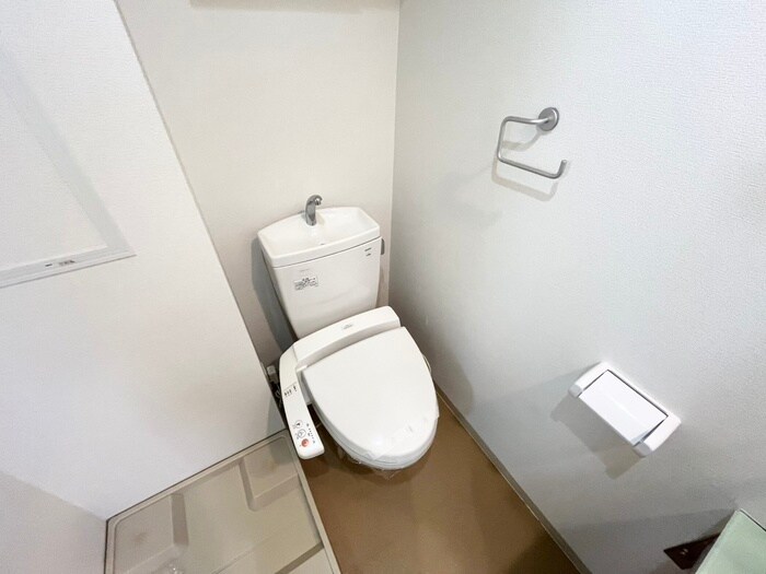 物件内観写真10　(トイレ)