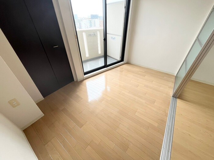 物件内観写真16　(居室)