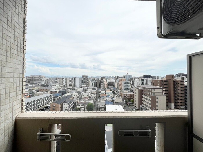 物件内観写真19　(室内からの展望)