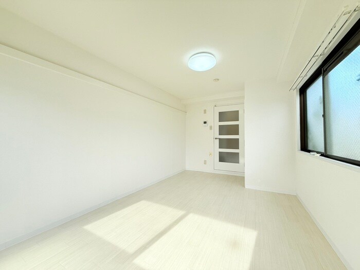 物件内観写真21　(居室)