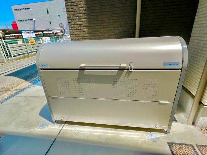 物件外観写真6　(建物設備)