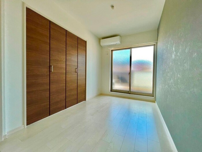 物件内観写真10　(居室)