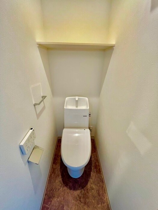 物件内観写真16　(トイレ)