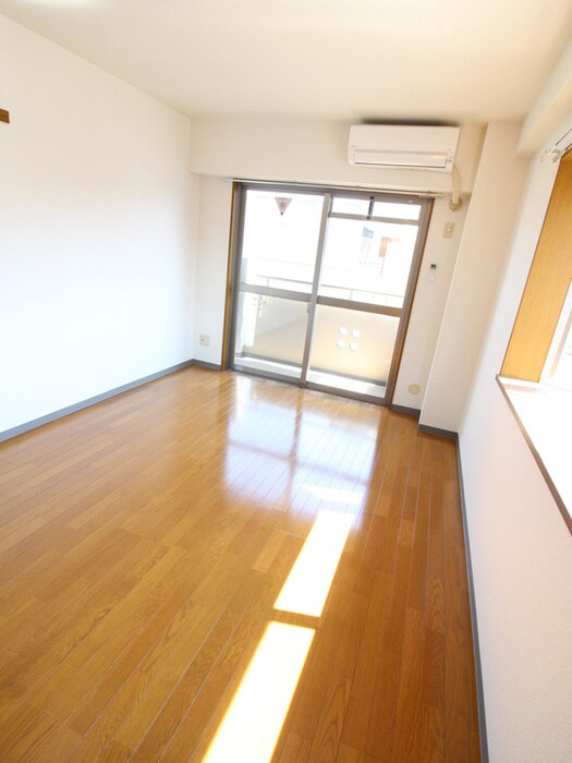 物件内観写真12　(居室)