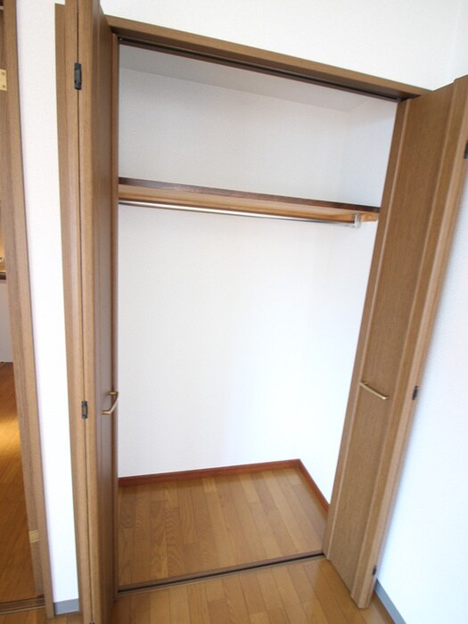 物件内観写真15　(収納)