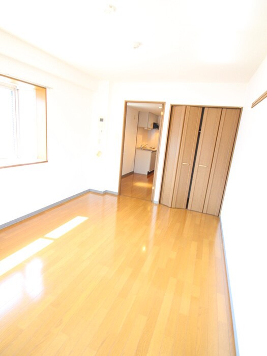 物件内観写真16　(居室)