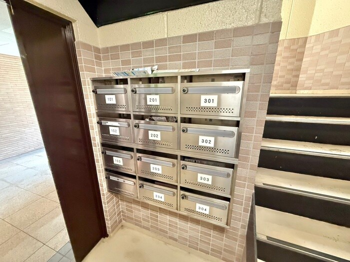 物件外観写真4　(建物設備)