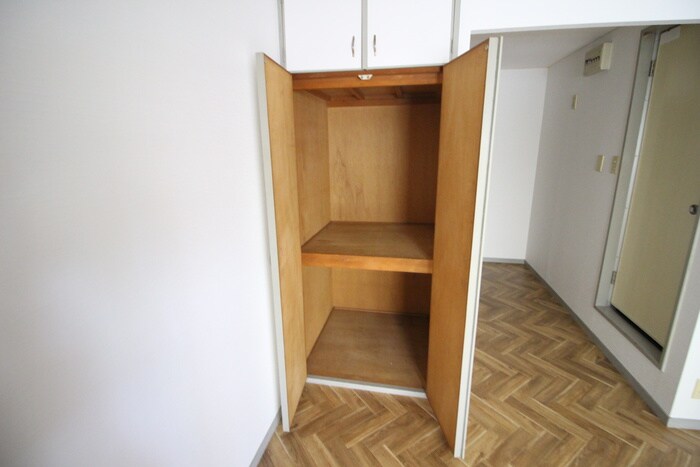 物件内観写真16　(収納)