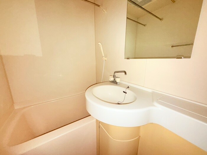 物件内観写真5　(洗面)