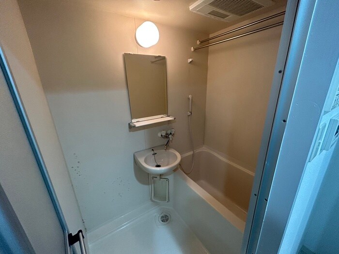 物件内観写真7　(バス／シャワールーム等)