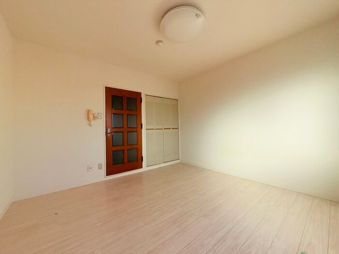 物件内観写真13　(居室)