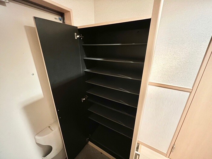 物件内観写真19　(靴箱)