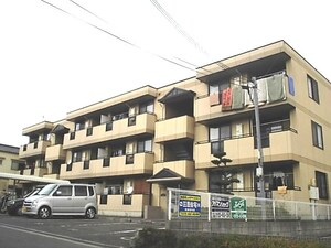 アンジェラスＢ棟外観写真