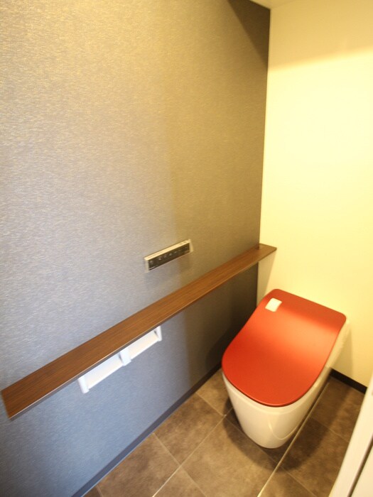 物件内観写真9　(トイレ)