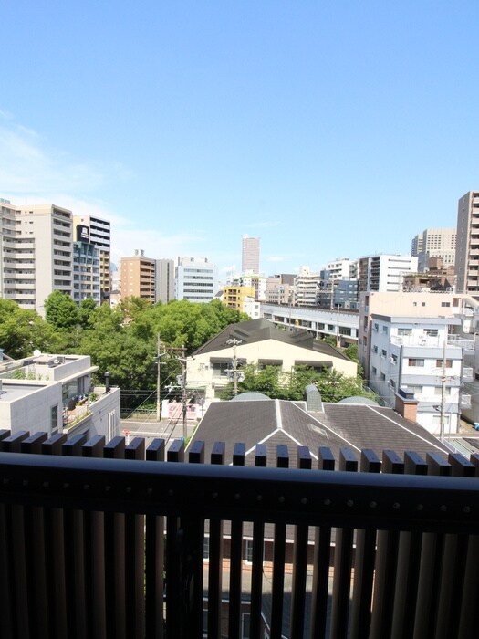 物件内観写真21　(室内からの展望)