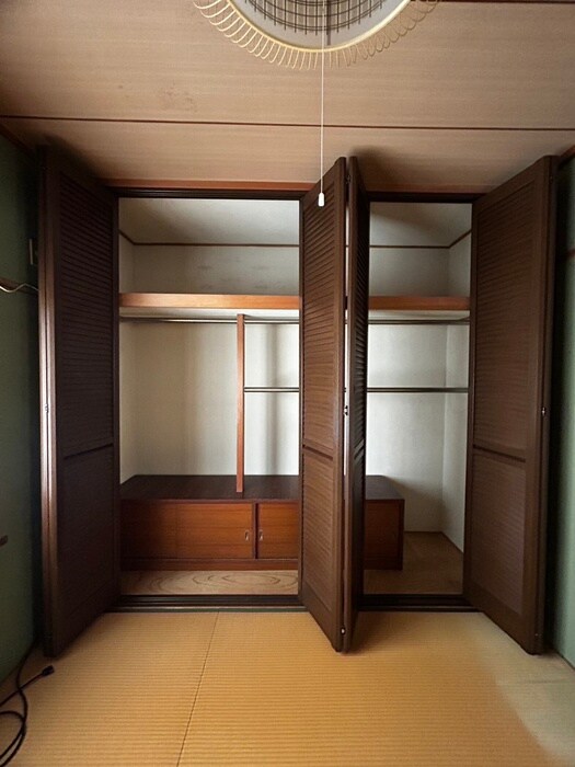 物件内観写真13　(収納)