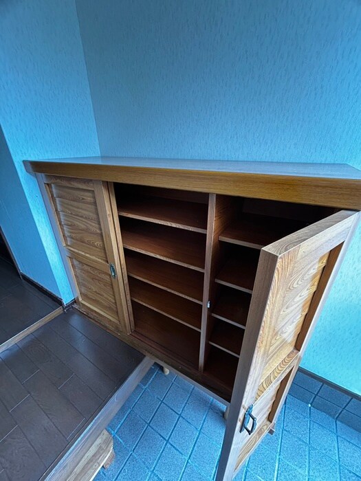 物件内観写真15　(靴箱)