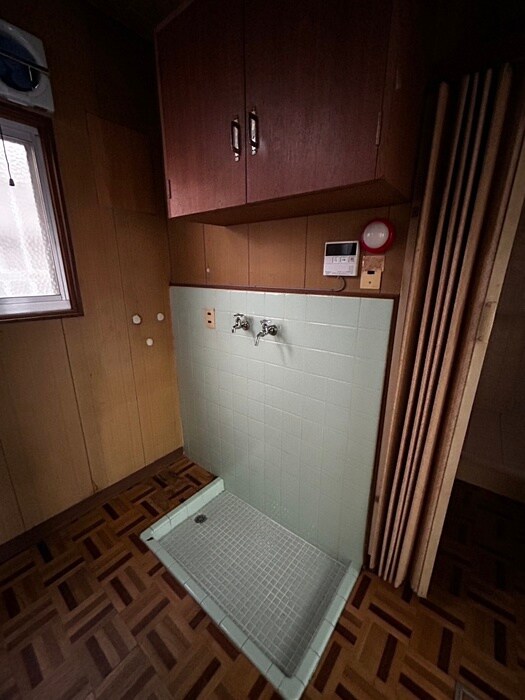 物件内観写真17　(洗濯機置場)