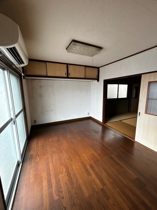 物件内観写真19　(居室)