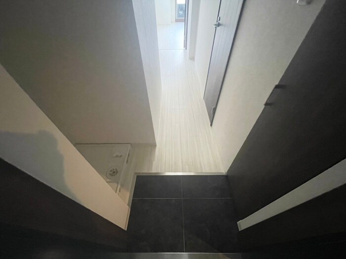 物件内観写真14　(玄関)