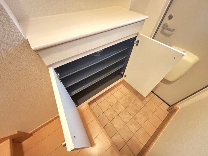 物件内観写真17　(靴箱)