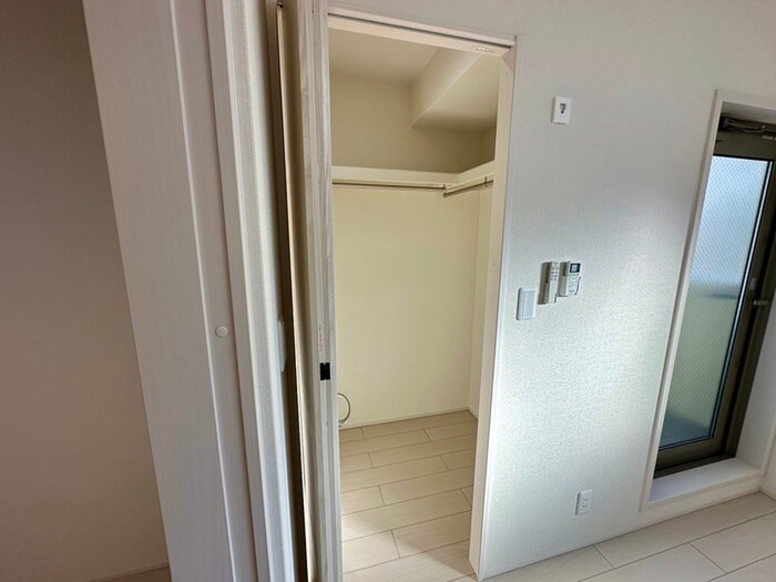 物件内観写真15　(収納)