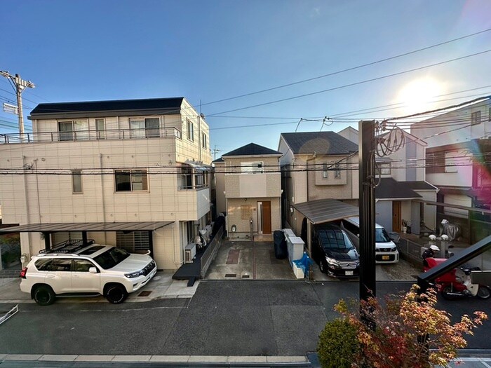 物件内観写真21　(室内からの展望)