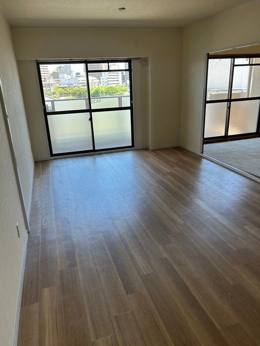 物件内観写真11　(居室)