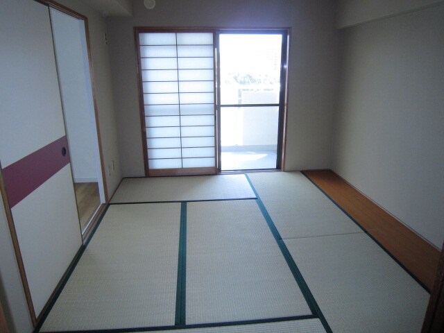 物件内観写真14　(居室)