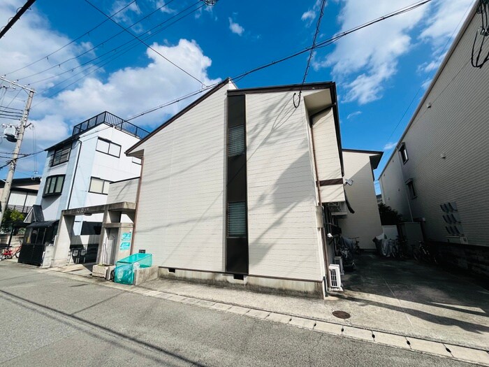 物件外観写真2　(外観写真)