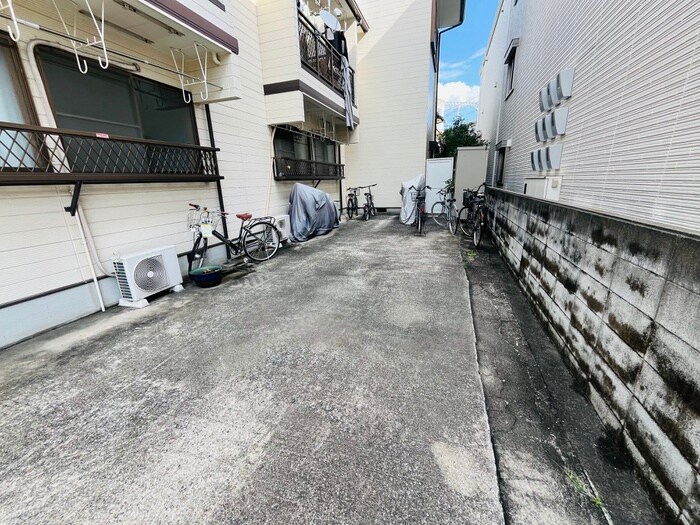 物件外観写真6　(外観写真)