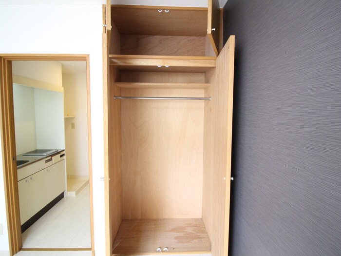 物件内観写真18　(収納)