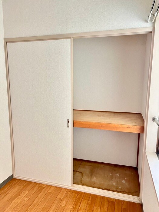 物件内観写真11　(収納)