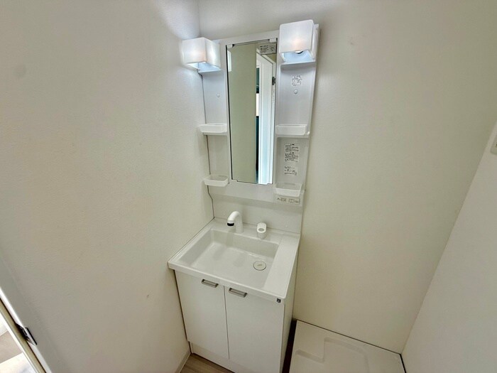 物件内観写真10　(洗面)