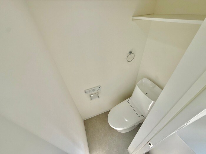 物件内観写真11　(トイレ)