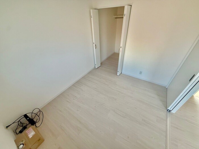 物件内観写真15　(居室)