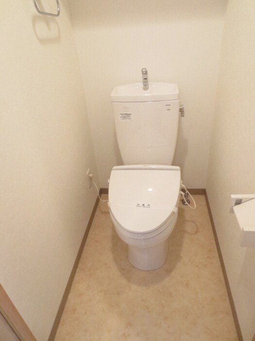 物件内観写真11　(トイレ)