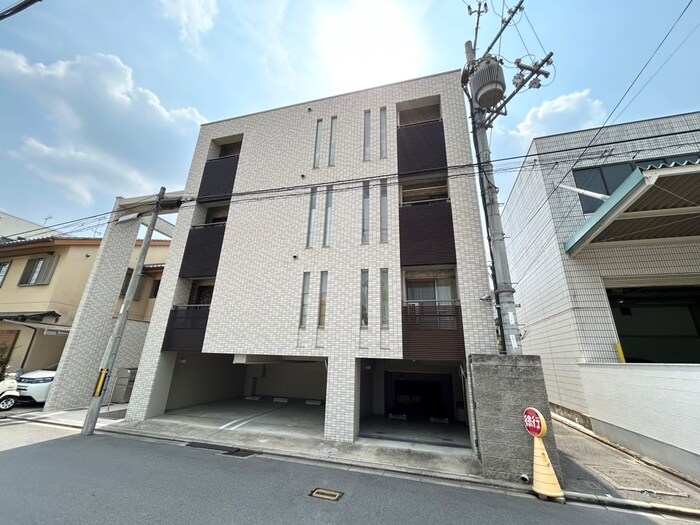 ヴィ－タ京都西院の外観写真