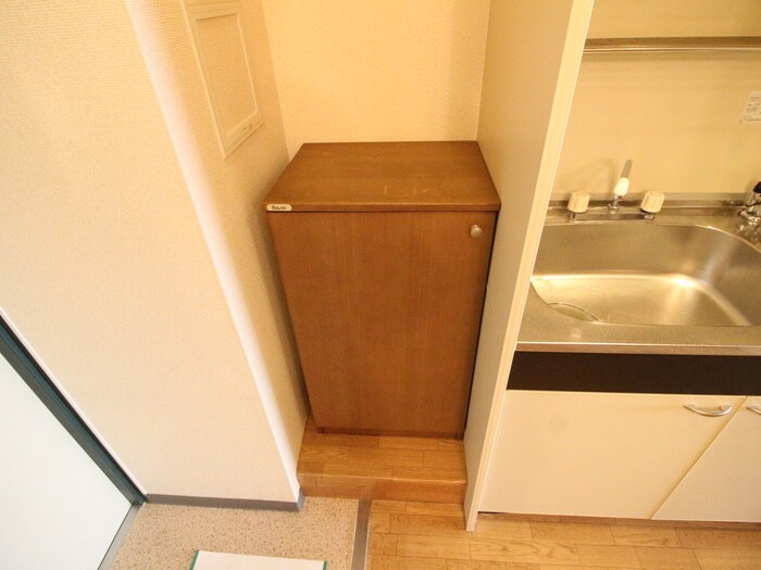 物件内観写真8　(靴箱)
