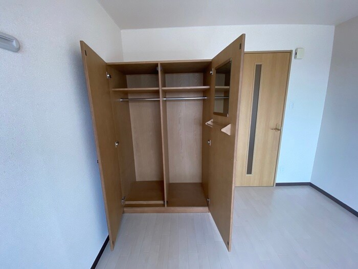 物件内観写真9　(収納)
