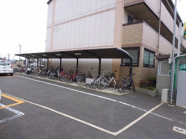 駐輪場