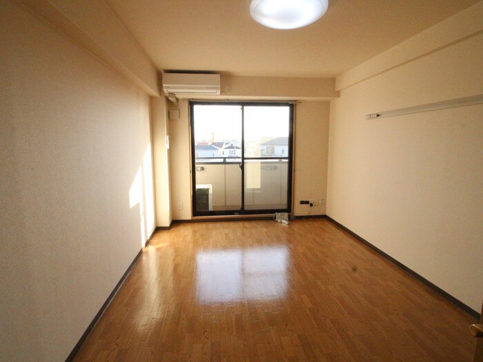 物件内観写真14　(居室)