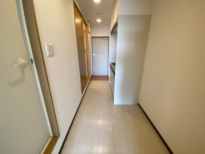 物件内観写真15　(廊下)