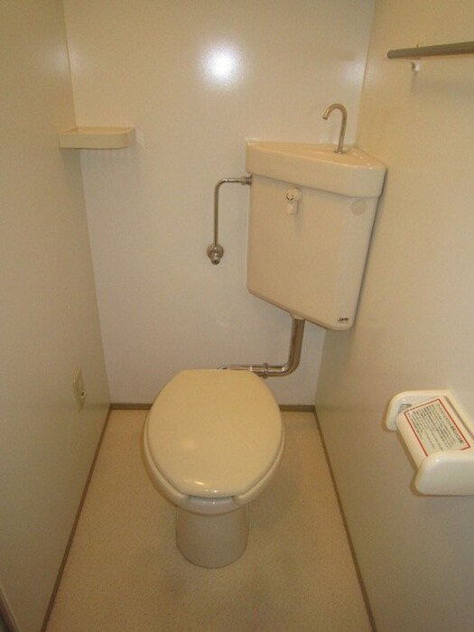 物件内観写真16　(トイレ)