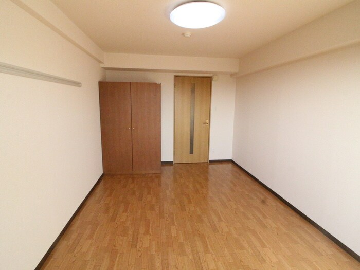 物件内観写真17　(居室)