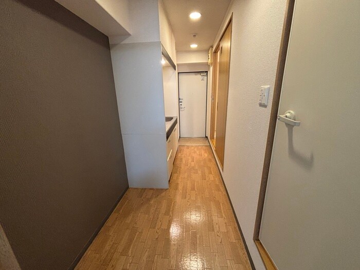 物件内観写真20　(廊下)