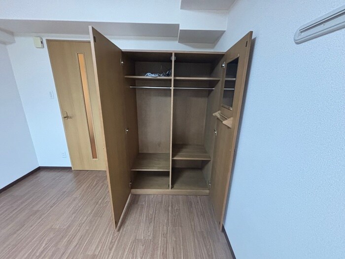 物件内観写真21　(収納)